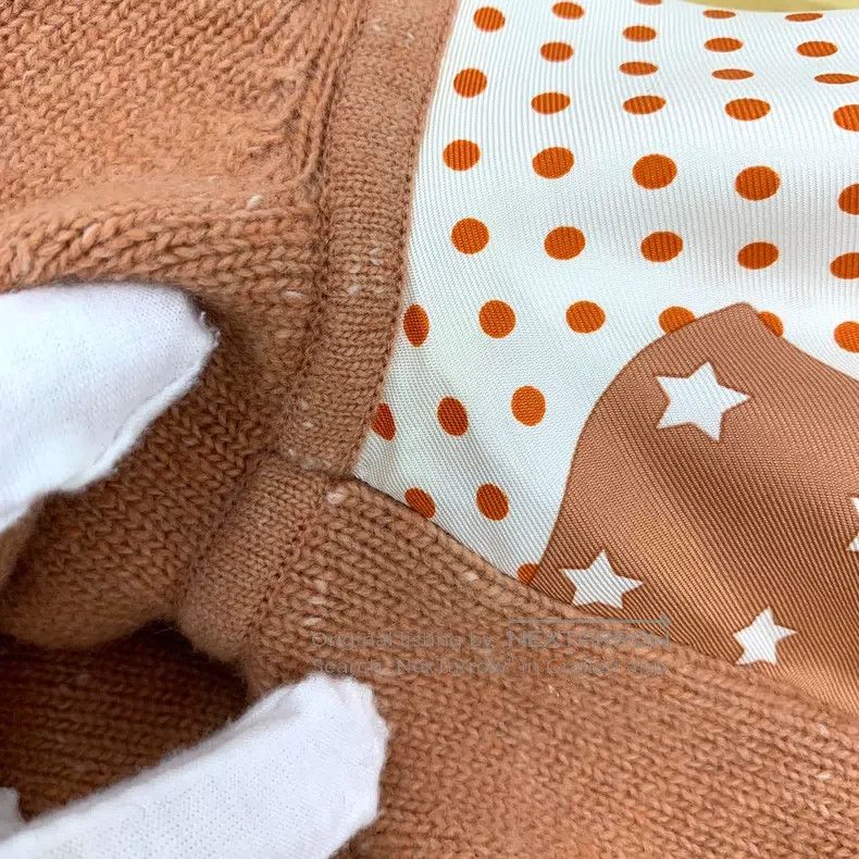 Hermes Hermes Orange letter polka dot print mulberry silk round-n Size XS / US 0-2 / IT 36-38 - 9 Thumbnail