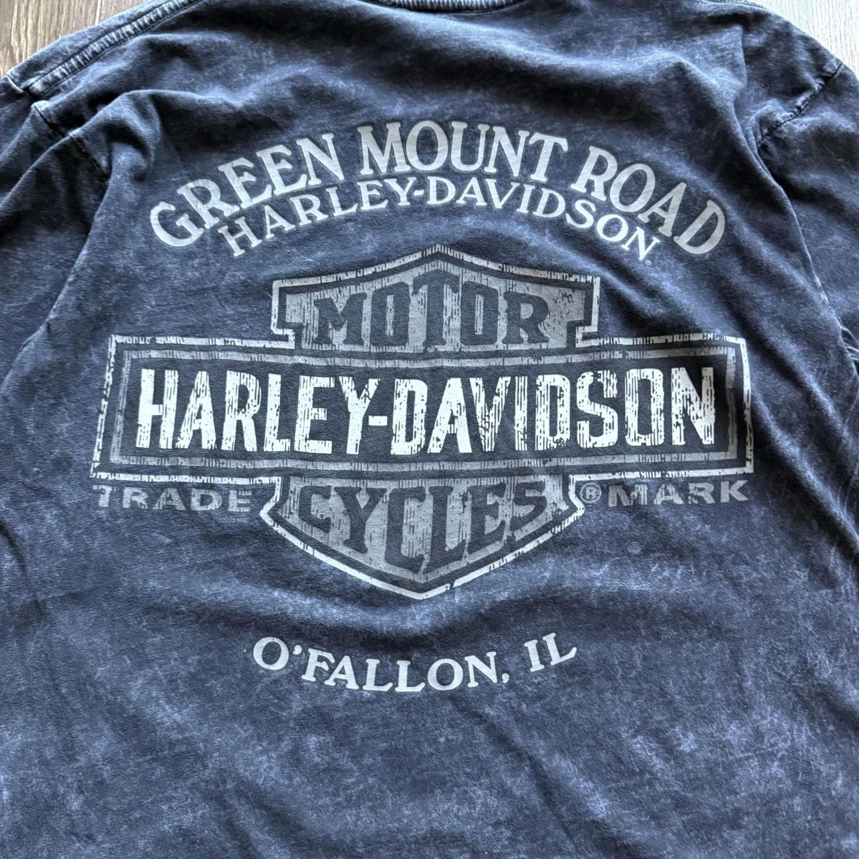 Harley Davidson VINTAGE Harley-Davidson Tee Shirt Mens M Black Green Skull Biker Graphic Front Back Decal O'Fallon IL Size US M / EU 48-50 / 2 - 7 Thumbnail