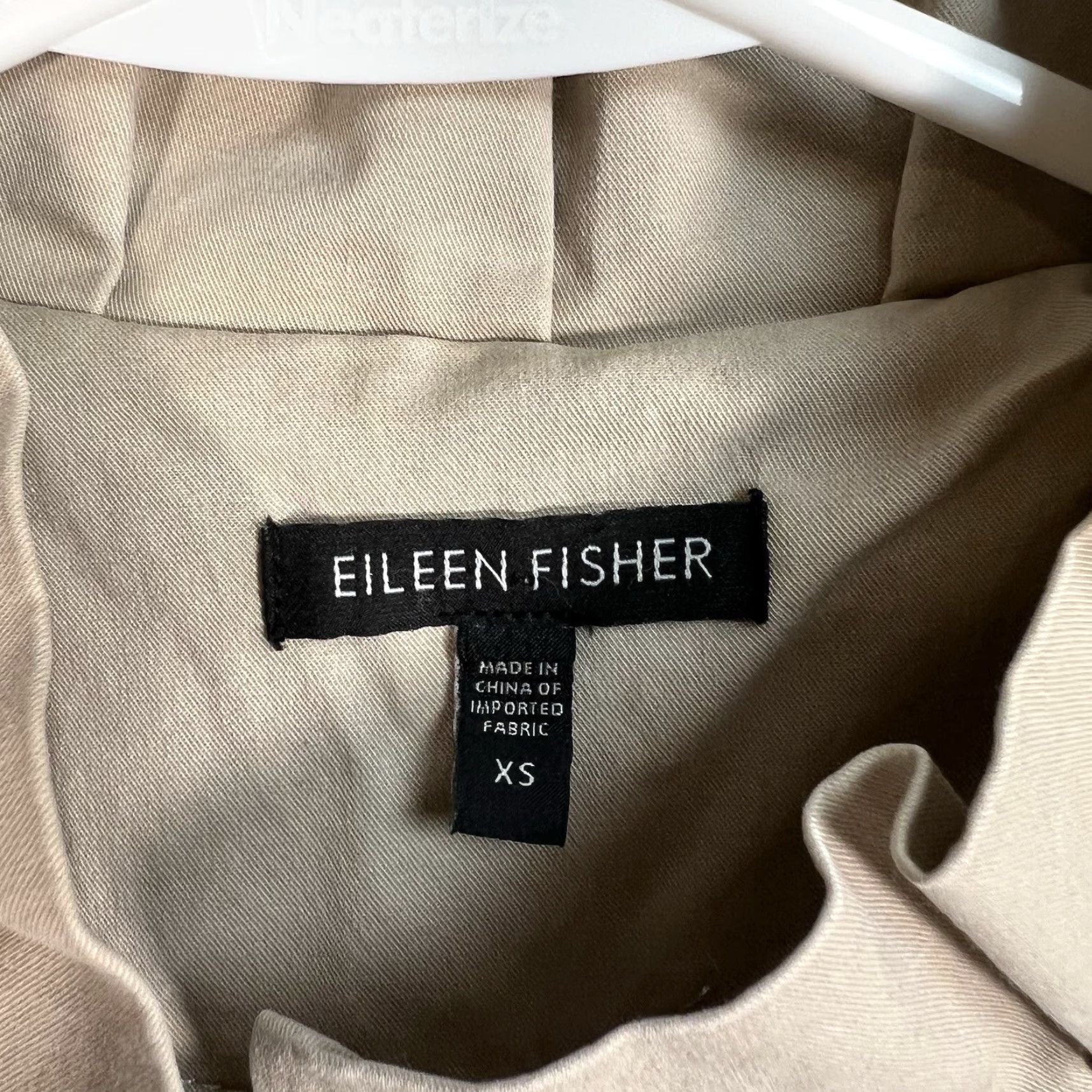 Eileen Fisher Eileen Fisher XS Khaki Ruffle Collar Utility Jacket Lightweight Button Front Womens Jacket XS Beige/Beige Khaki Classic City 90s? Size XS / US 0-2 / IT 36-38 - 7 Thumbnail