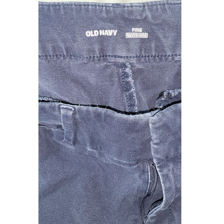 Old Navy Old Navy Pixie Cropped Blue MidRise Stretch Pants size 6 Size 28" / US 6 / IT 42 - 4 Thumbnail