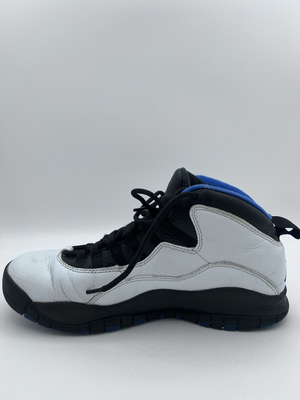 Jordan Brand Nike Air Jordan 10 Retro 2018 Orlando 310805-108 Size 10.5 Size US 10.5 / EU 43-44 - 6 Thumbnail