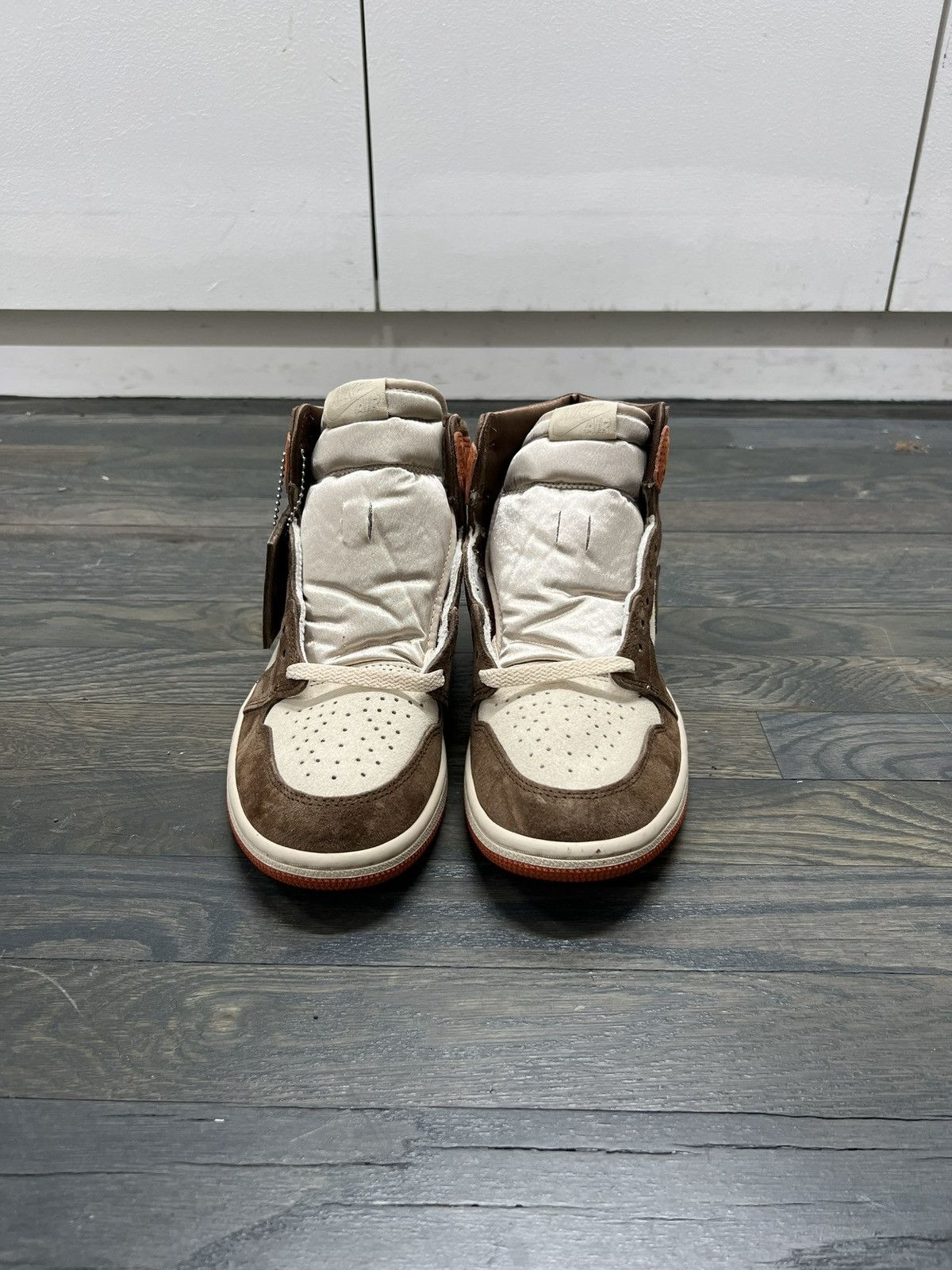 Jordan Brand WMNS JORDAN 1 RETRO HIGH OG 'DUSTED CLAY' Size US 9.5 / IT 39.5 - 3 Thumbnail