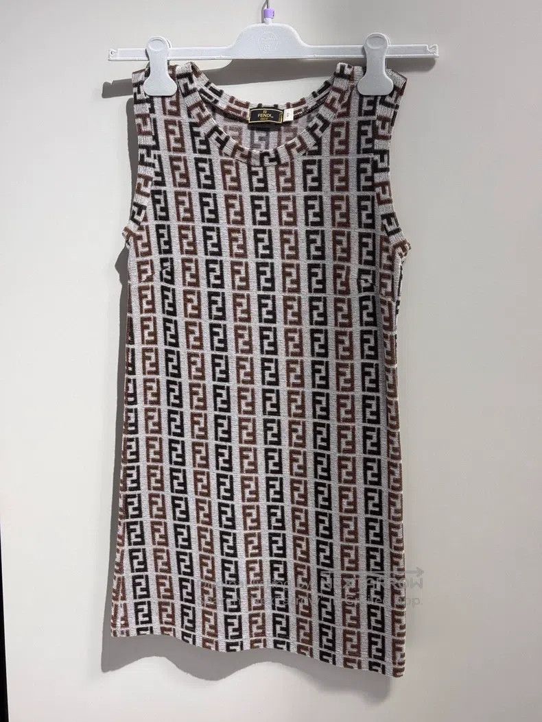 Fendi Fendi Monogrammed Vest Dress with No Sleeves Size XS / US 0-2 / IT 36-38 - 7 Thumbnail