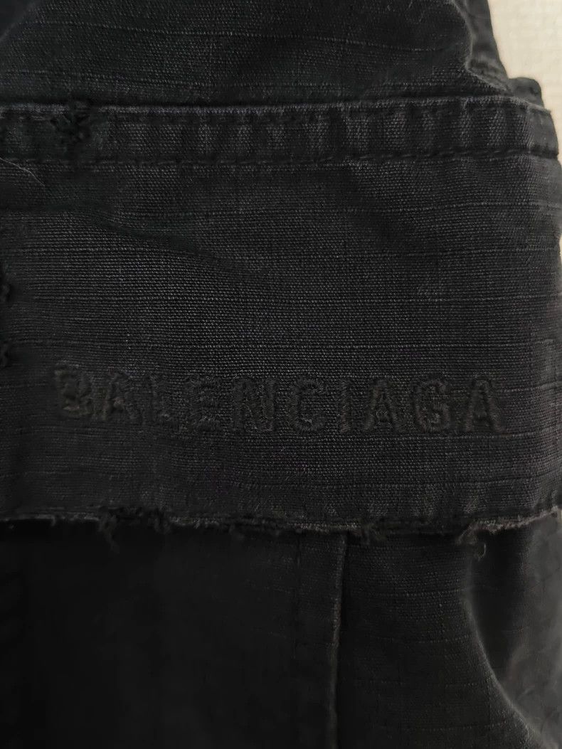 Balenciaga Balenciaga size m 24SS Disruptive Ink-Splashing Fringed Car Size US 30 / EU 46 - 4 Thumbnail