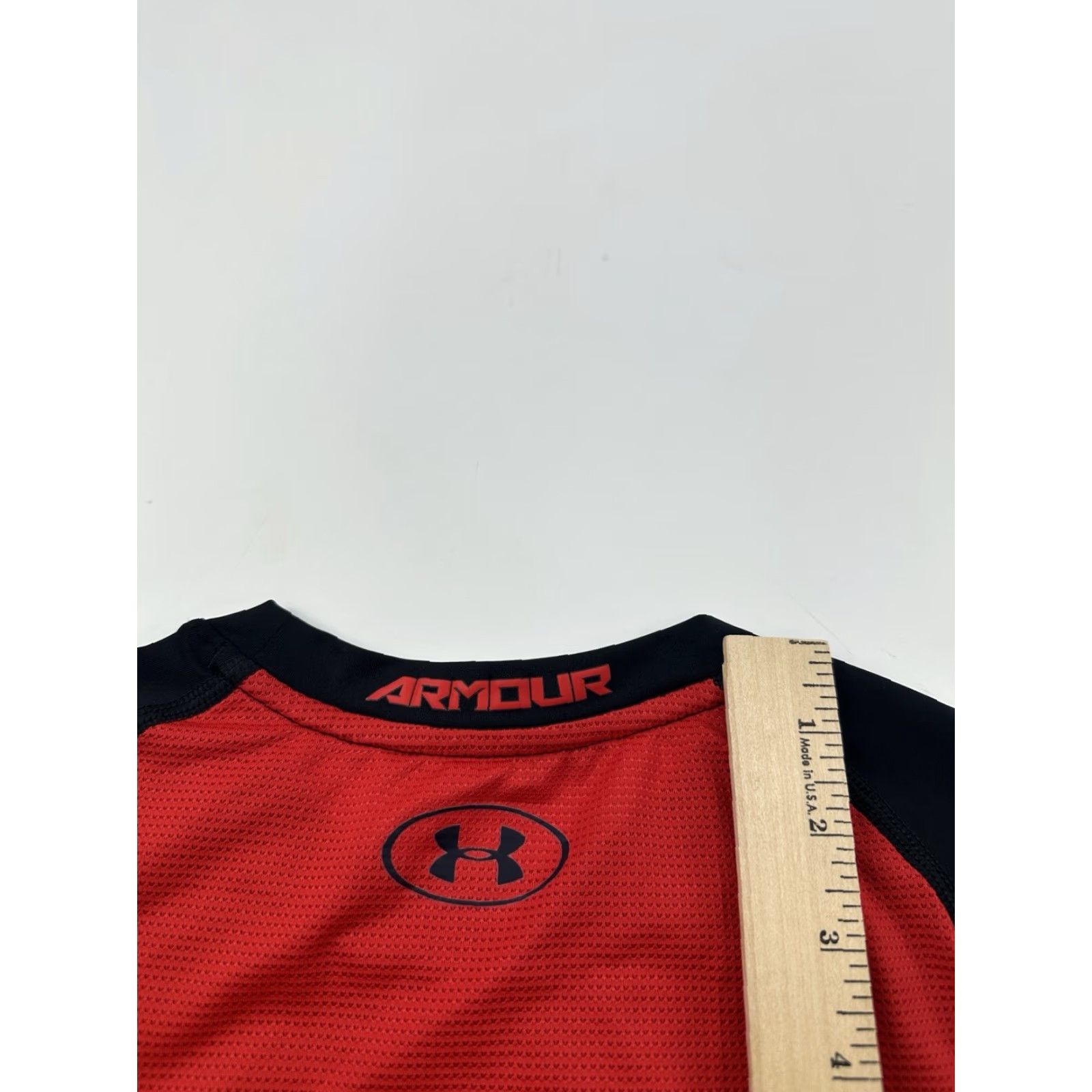 Under Armour Under Armour Shirt Mens Small Black Short Sleeve Training Gym & Weightlifting T-Shirt Athletic Fit Logo Size US S / EU 44-46 / 1 - 7 Thumbnail