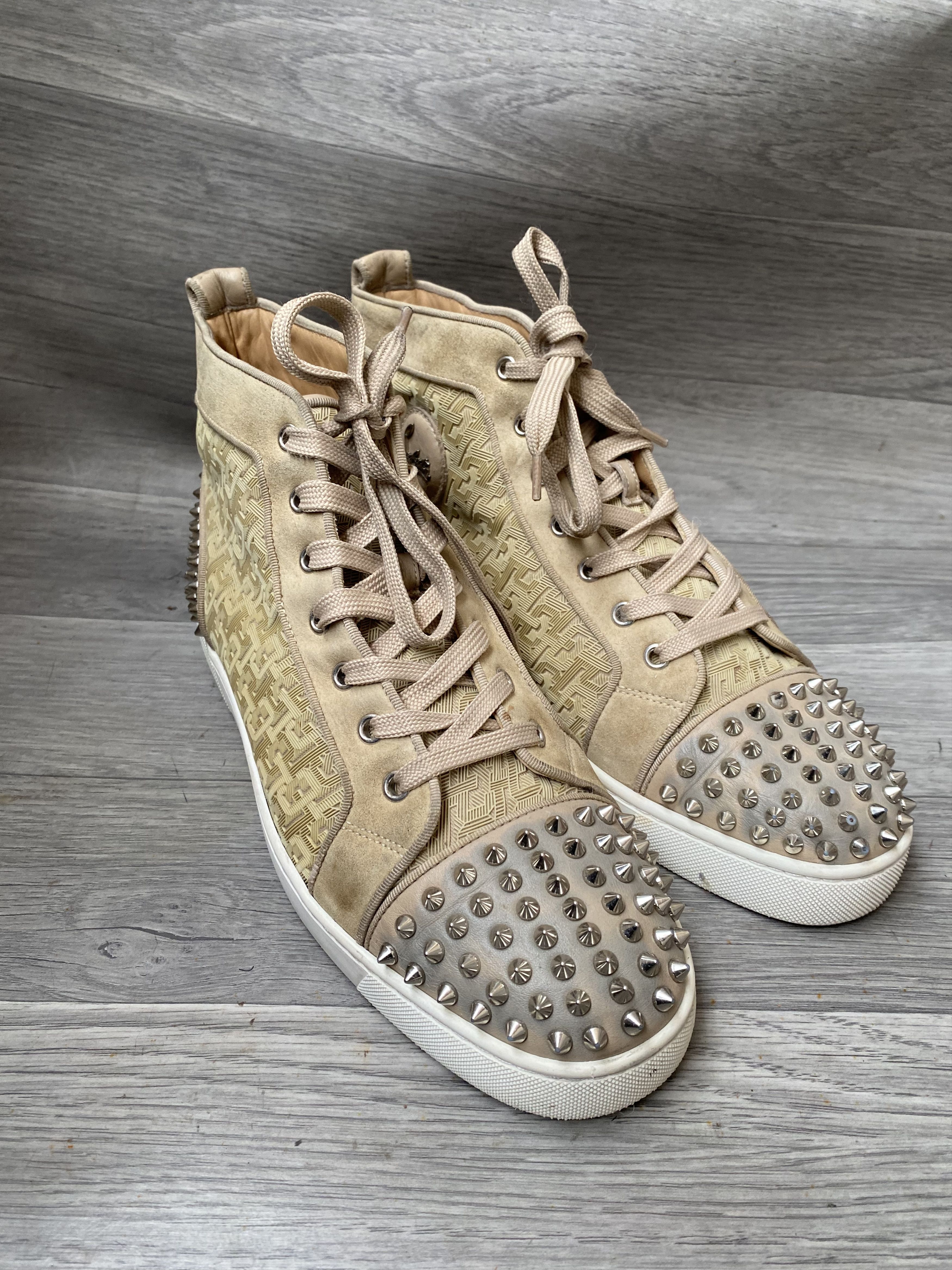 Christian Louboutin Christian loubotin beige hi-top sneakers Size US 11 / EU 44 - 10 Thumbnail
