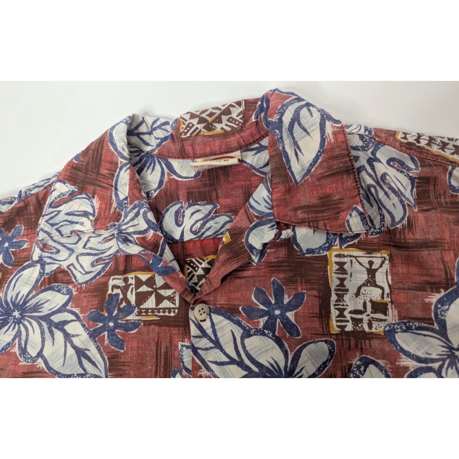 Vivobarefoot Go Barefoot Shirt Men’s M Red Palm Floral Hawaiian Aloha VTG Collar Button-Up Short Sleeve Casual Center Box Pleat Pocket Size US M / EU 48-50 / 2 - 6 Thumbnail
