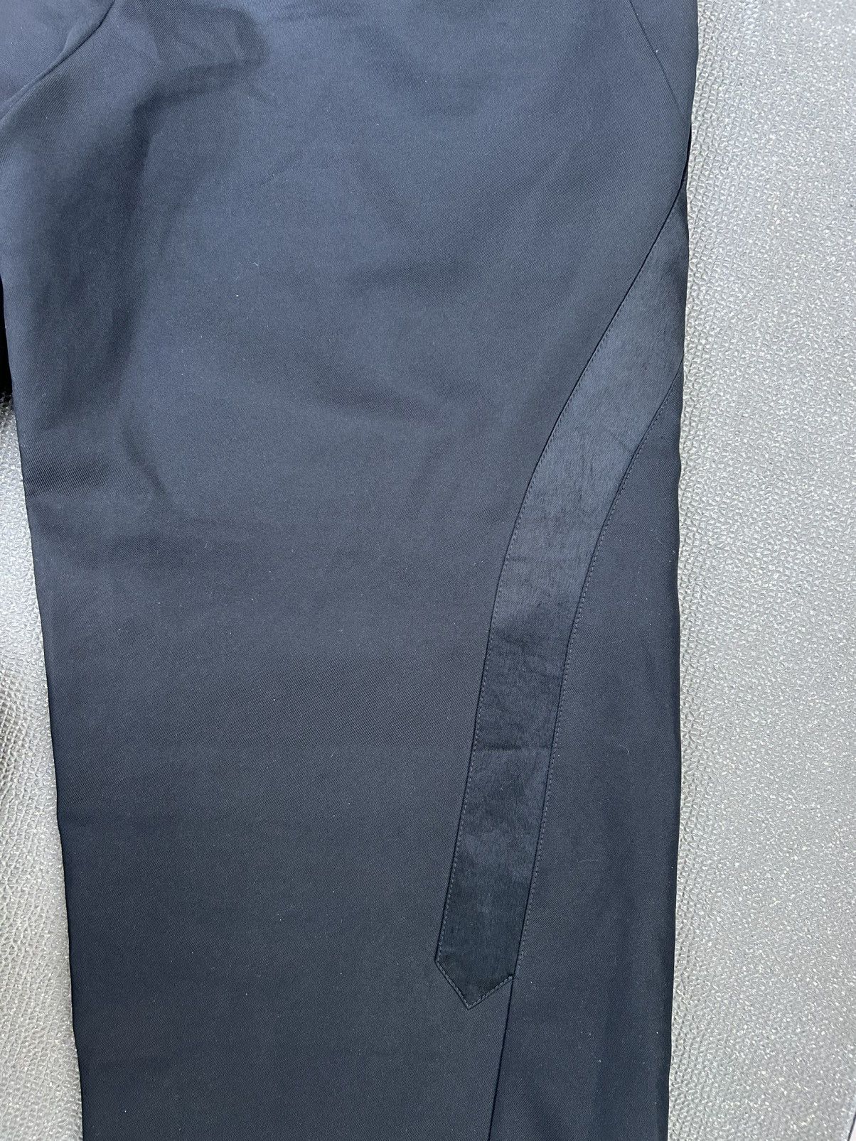 Kiko Kostadinov Kiko Kostadinov SS20 Tulcea Aristides Trousers Size US 32 / EU 48 - 5 Thumbnail