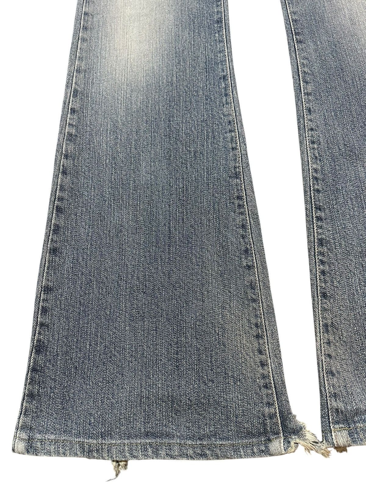 Edwin Vintage Edwin 800 Low Rise Faded Wash Style Flare Jeans Size US 31 - 7 Thumbnail