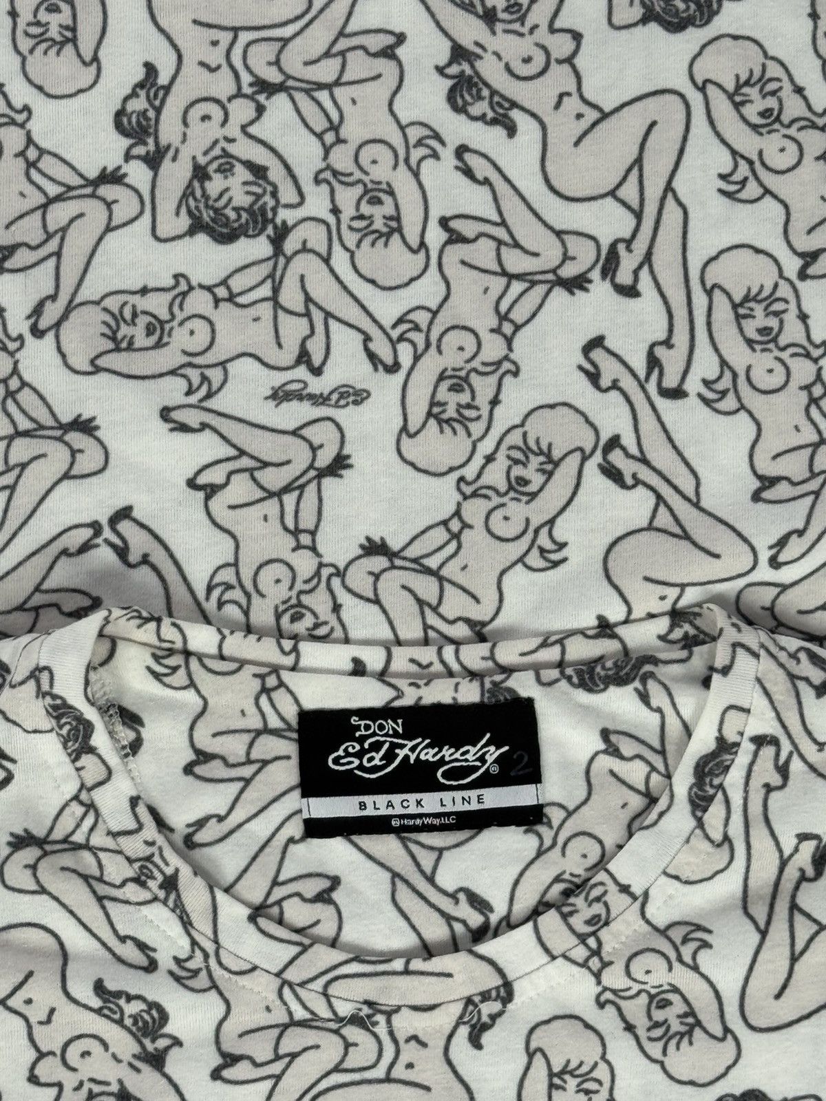 Ed Hardy Ed Hardy 00s Overpint Crazy “Sexy Girl” Graphic T-Shirt Size US S / EU 44-46 / 1 - 8 Thumbnail