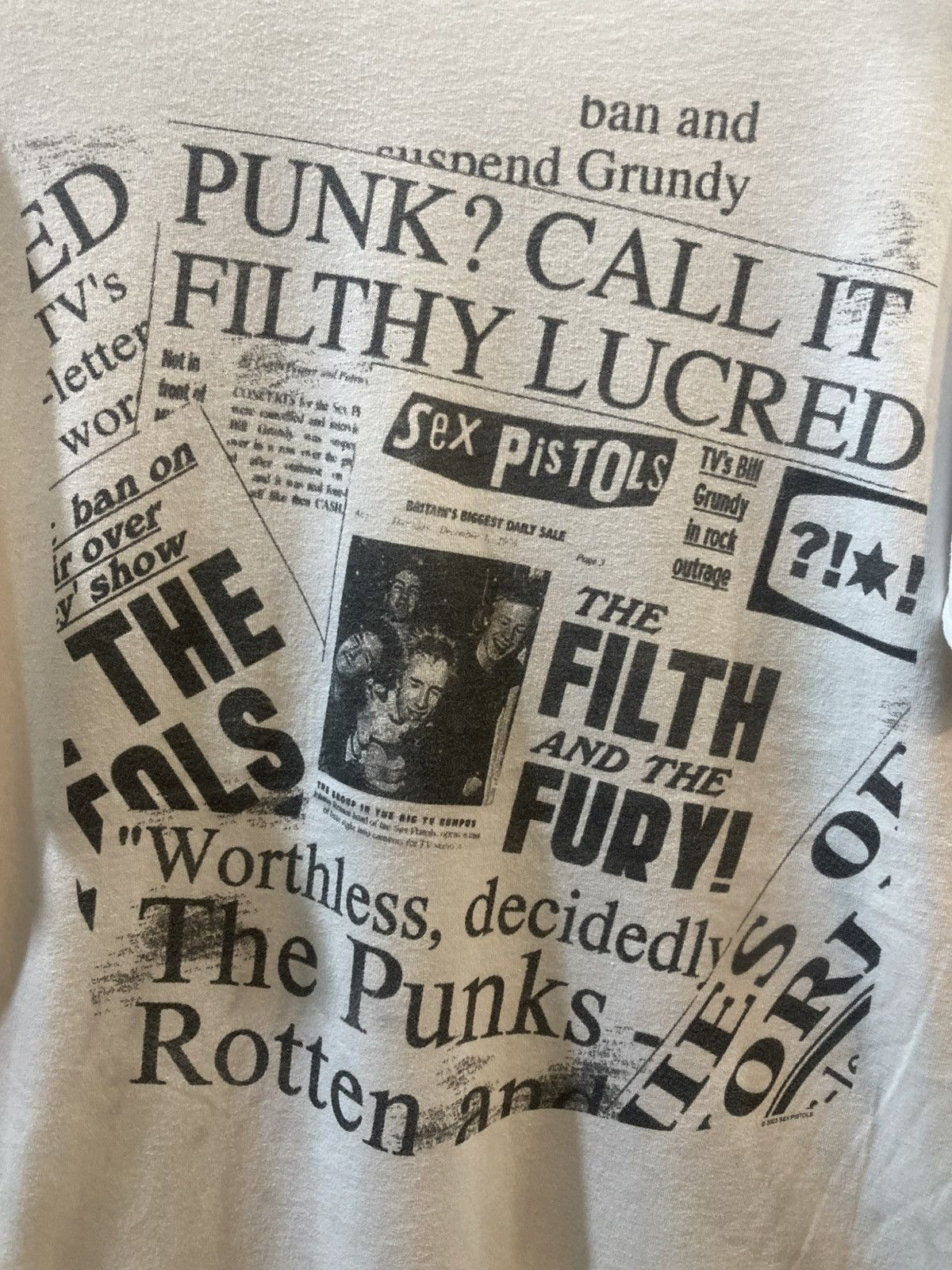 Band Tees Sex Pistols 03’s Size US M / EU 48-50 / 2 - 2 Thumbnail