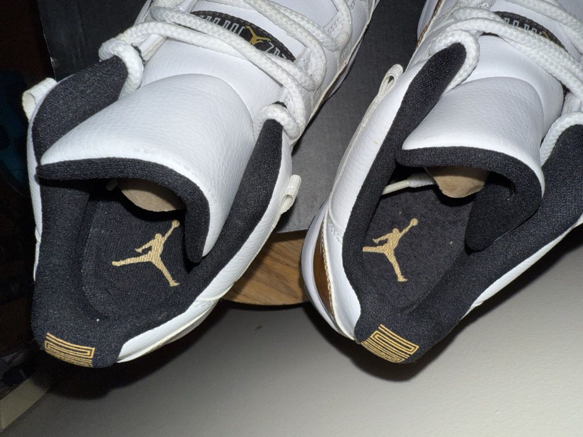Jordan Brand Air Jordan Retro 11 Low “Closing Ceremony” EXC w/OG Box sz 9 Size US 9 / EU 42 - 16 Thumbnail