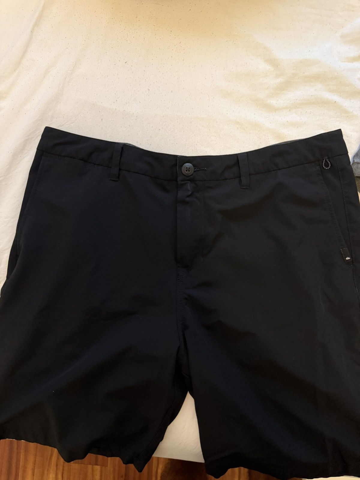 Quicksilver Quicksilver black quick dry shorts size 36 Size US 36 / EU 52 - 1 Thumbnail
