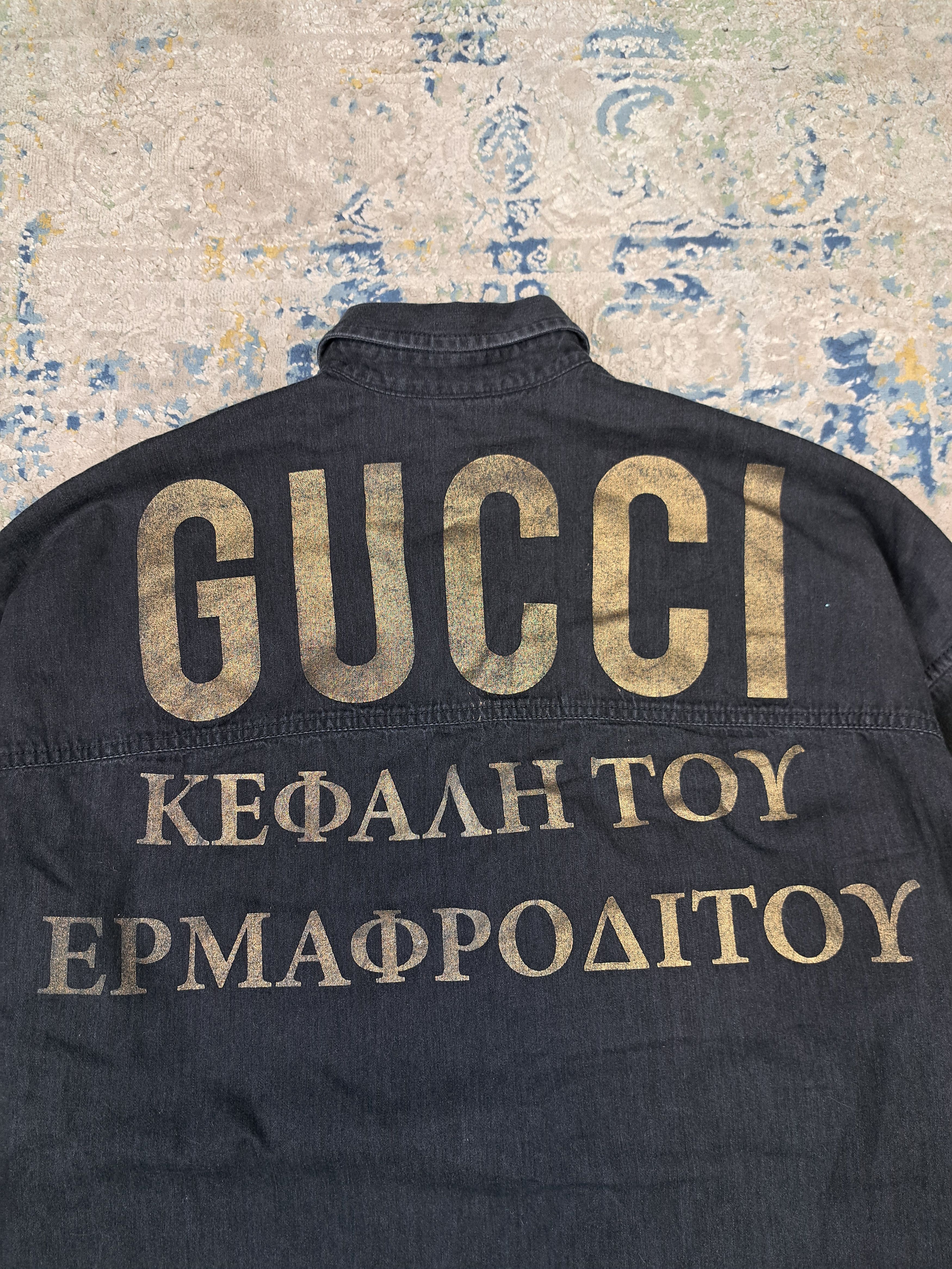 Gucci Gucci Very Rare Back Print Button Up Shirt Size M / US 6-8 / IT 42-44 - 2 Thumbnail
