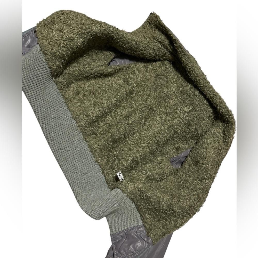 Designer Women's Grey Hooded Jacket with Sherpa lining Size XS / US 0-2 / IT 36-38 - 3 Thumbnail