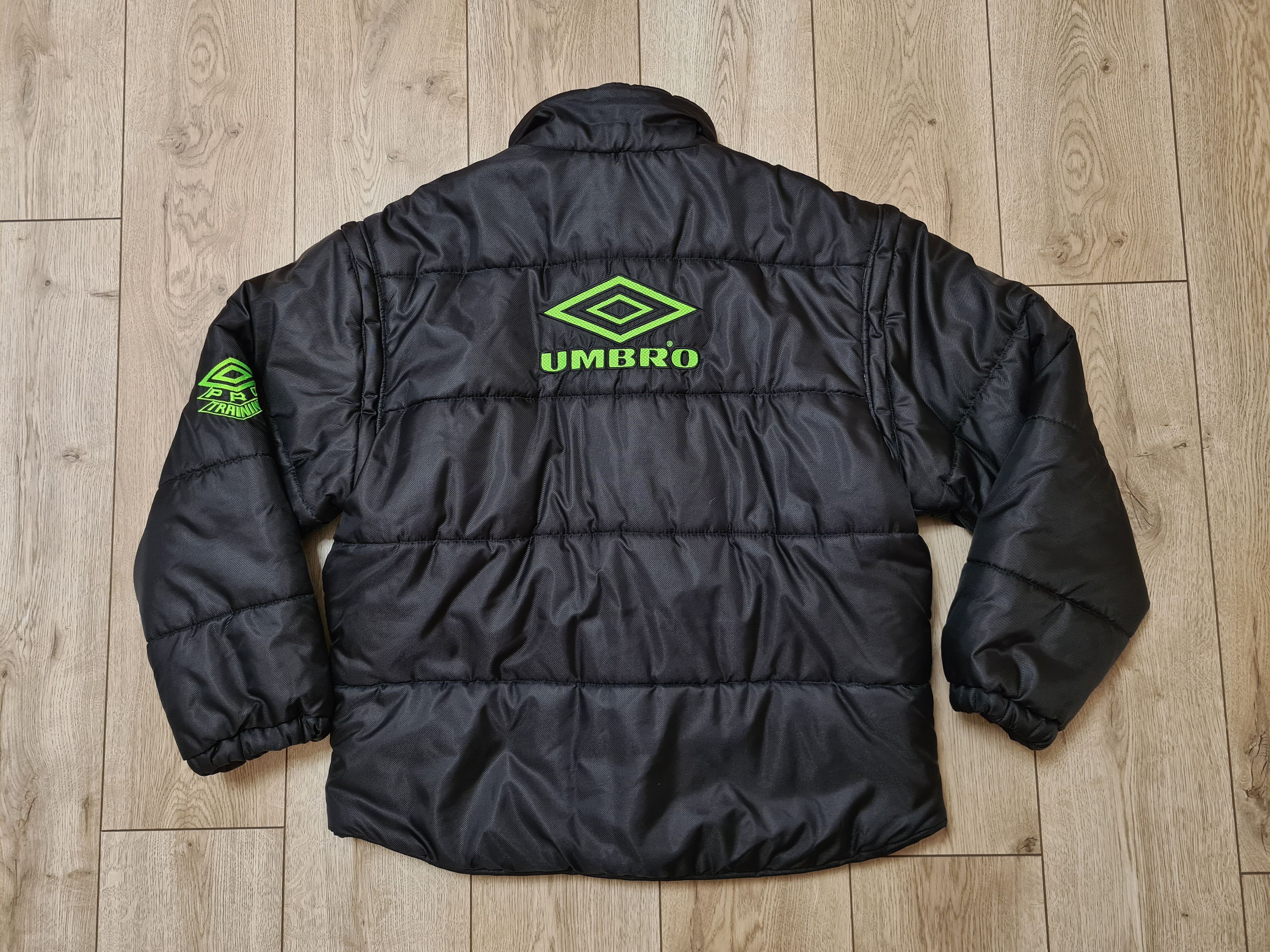 Umbro UMBRO PRO TRAINING FOOTBALL JACKET SOCCER WINTER JACKET Size US L / EU 52-54 / 3 - 1 Thumbnail