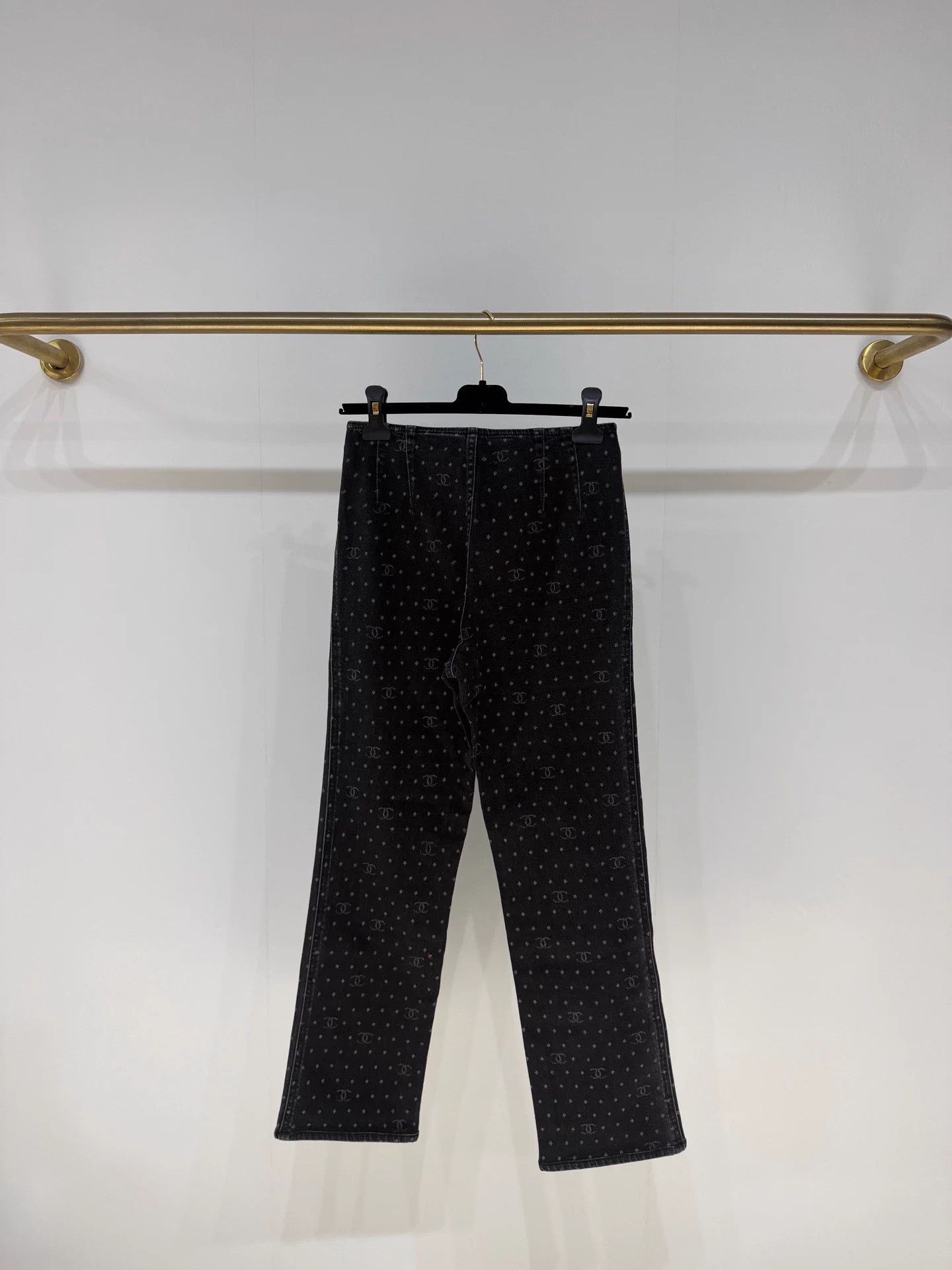 Chanel Chanel 23P 2-pocket cropped polka dot CC jeans new FR36 Size 26" / US 2 / IT 38 - 4 Thumbnail