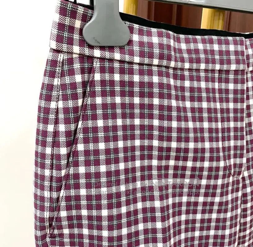 Burberry Burberry Color Block Women's Casual Pants. Size 31" - 2 Thumbnail