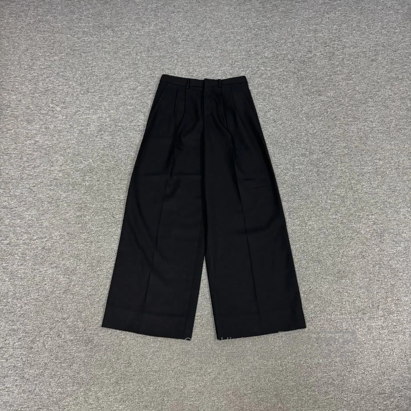Celine CELINE size 34 Black, pleated, wide-leg wool casual pants/ Size 26" / US 2 / IT 38 - 1 Thumbnail