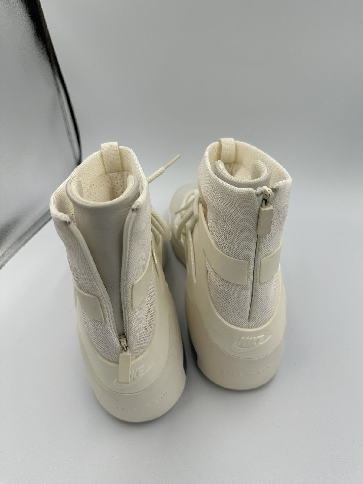 Fear of God × Nike Nike x Fear Of God 1 Size US 15 / EU 48 - 6 Thumbnail