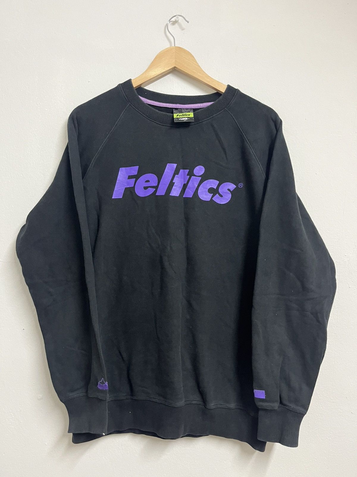 FELT 💥OFFER💥Feltics Spellout Streetwear Sweatshirts Size US L / EU 52-54 / 3 - 2 Thumbnail