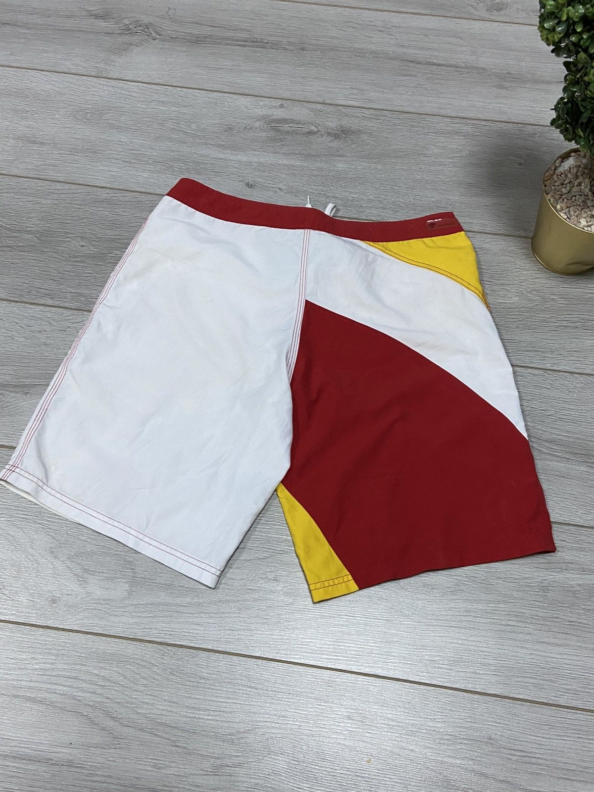 Versace Versace 🦋 sport vintage butterfly overprint shorts Size US 32 / EU 48 - 2 Thumbnail