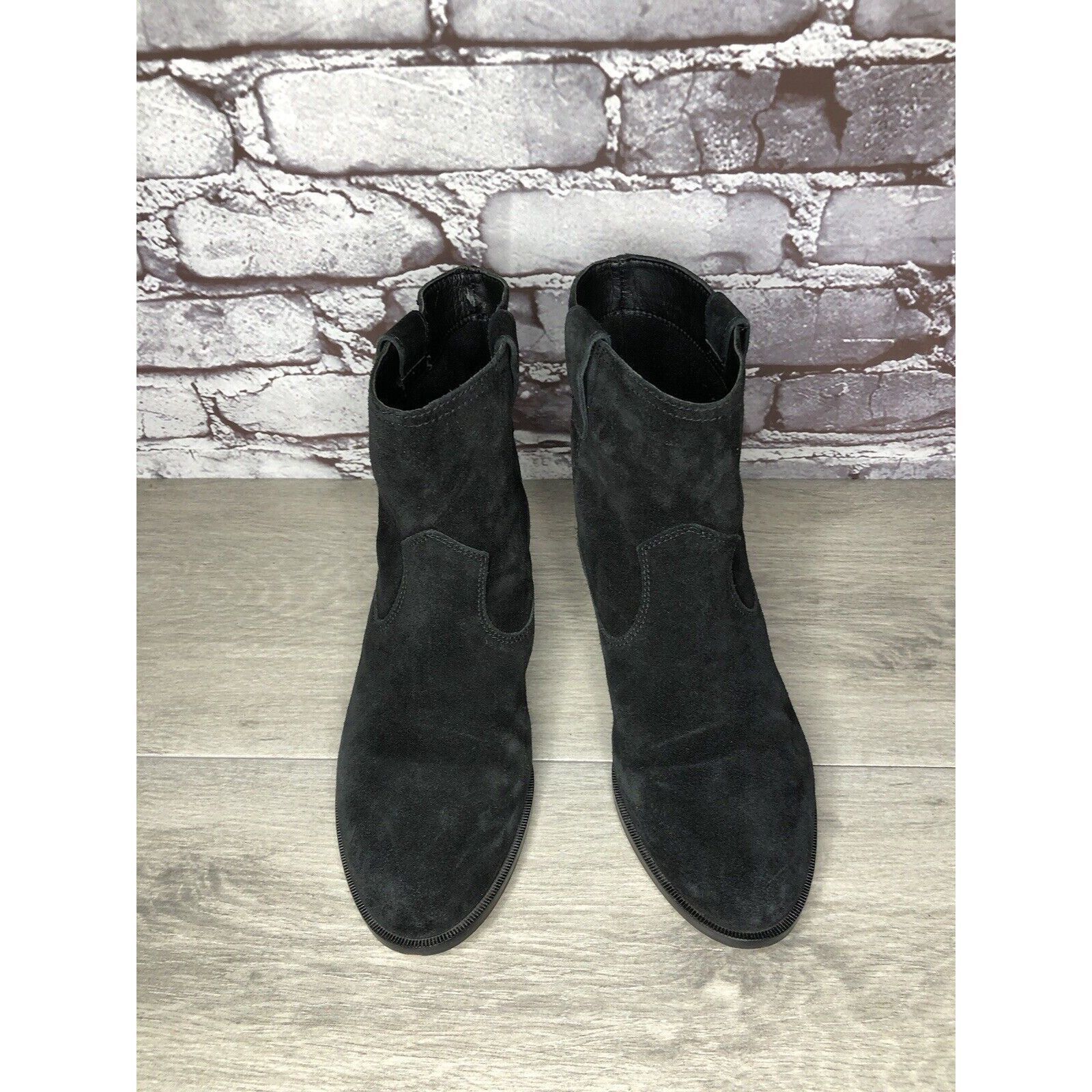 Rebecca Minkoff Rebecca Minkoff Black Suede Pull On Ankle Boots Heel Booties Size US 6 / IT 36 - 1 Thumbnail