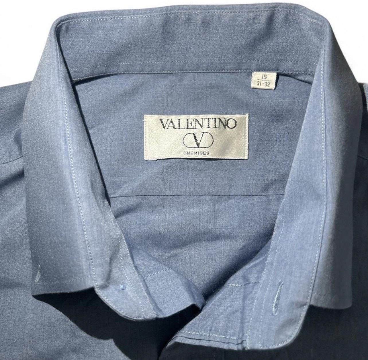 Valentino 🔥 Free Shipping Valentino Shirt 🔥 Size US M / EU 48-50 / 2 - 2 Thumbnail
