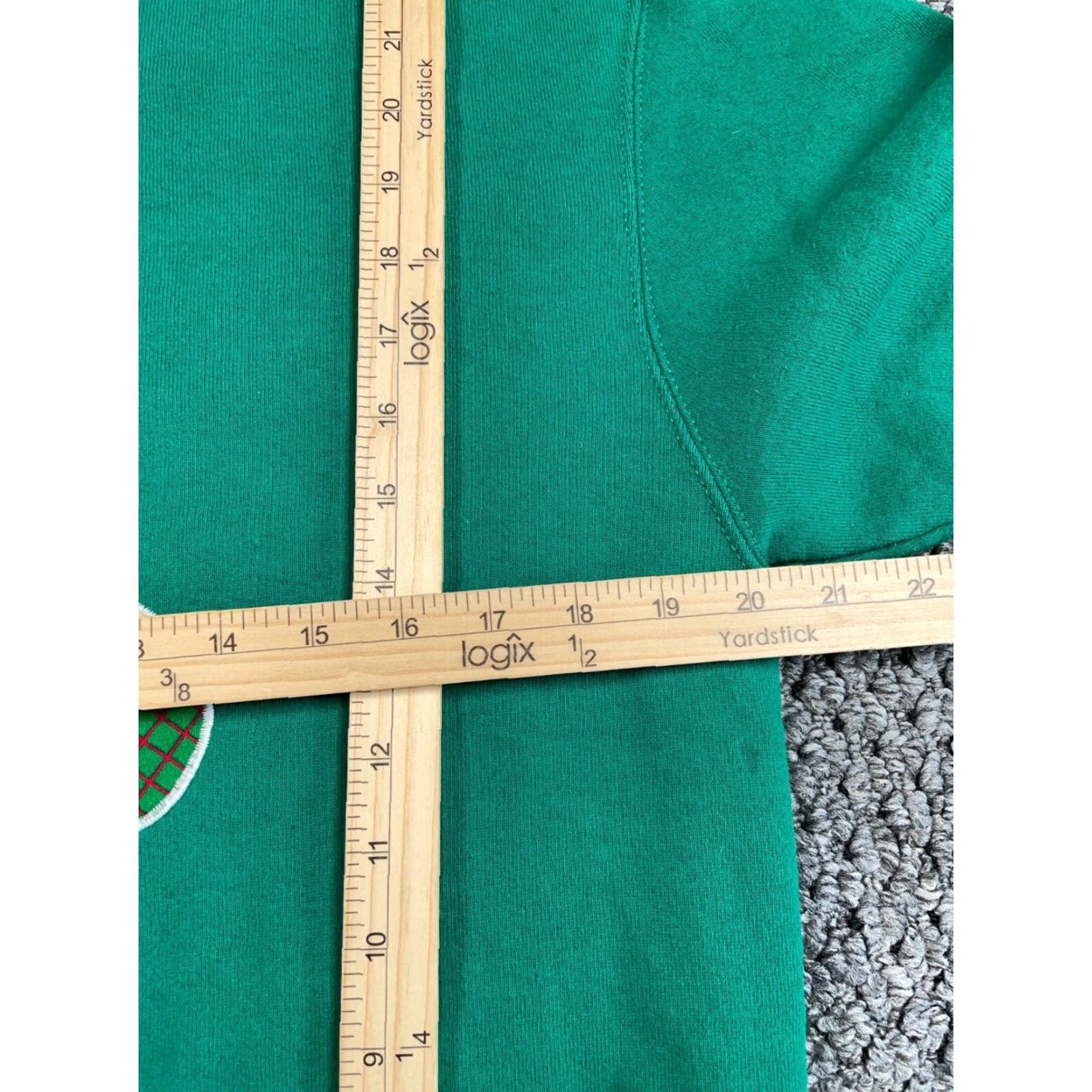 Vintage VINTAGE B.V.D Sweatshirt Christmas Stocking Green 80s Adult Large Raglan Long Sleeve Crew Neck 50-50 Cotton Polyester Fleece Pullover Size L / US 10 / IT 46 - 6 Thumbnail
