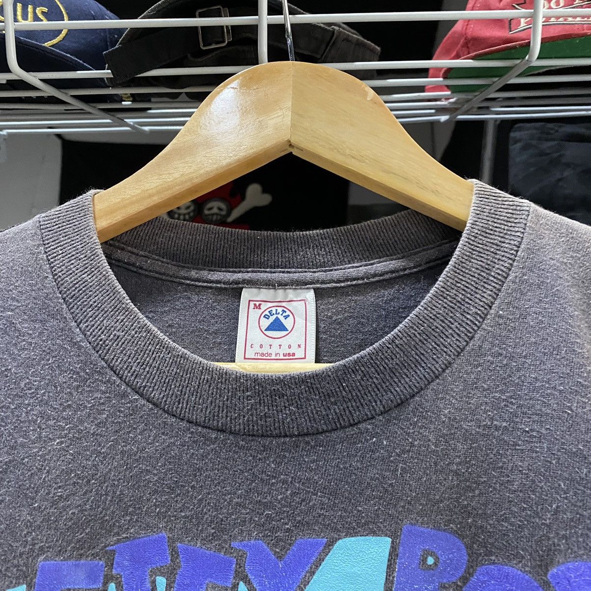 Cartoon Network Vintage Betty Boop Navy Blue Sun Faded Men Shirt Sz M Size US M / EU 48-50 / 2 - 9 Thumbnail