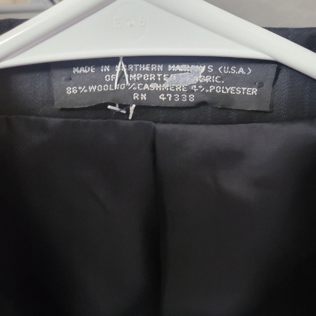 Jones New York Jones New York Men's Navy Pinstriped Wool Blazer - 42 R Size 42R - 5 Thumbnail
