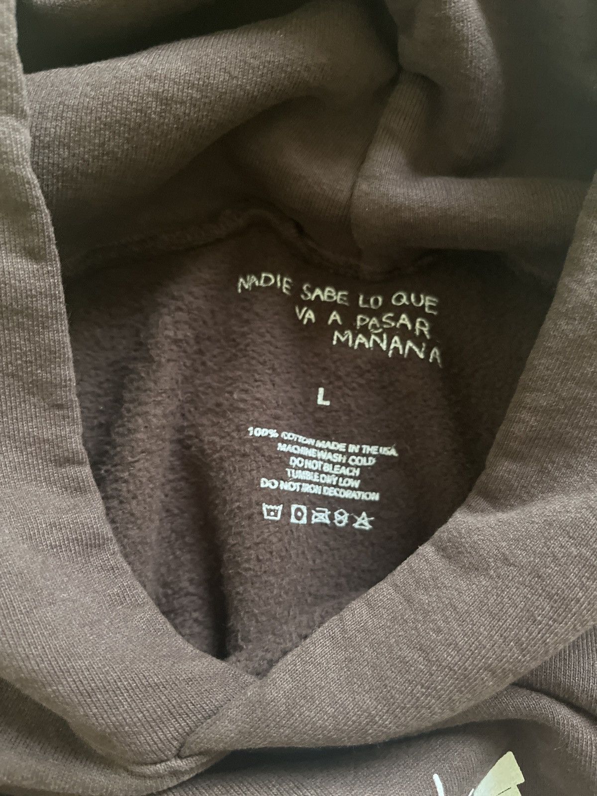 Other Bad Bunny Tour Hoodie Size US L / EU 52-54 / 3 - 6 Thumbnail
