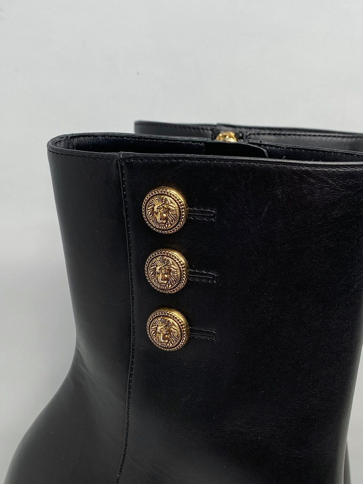 Balmain Balmain Brune Leather Platform Ankle Boots size 39.5 Size US 9.5 / IT 39.5 - 11 Thumbnail