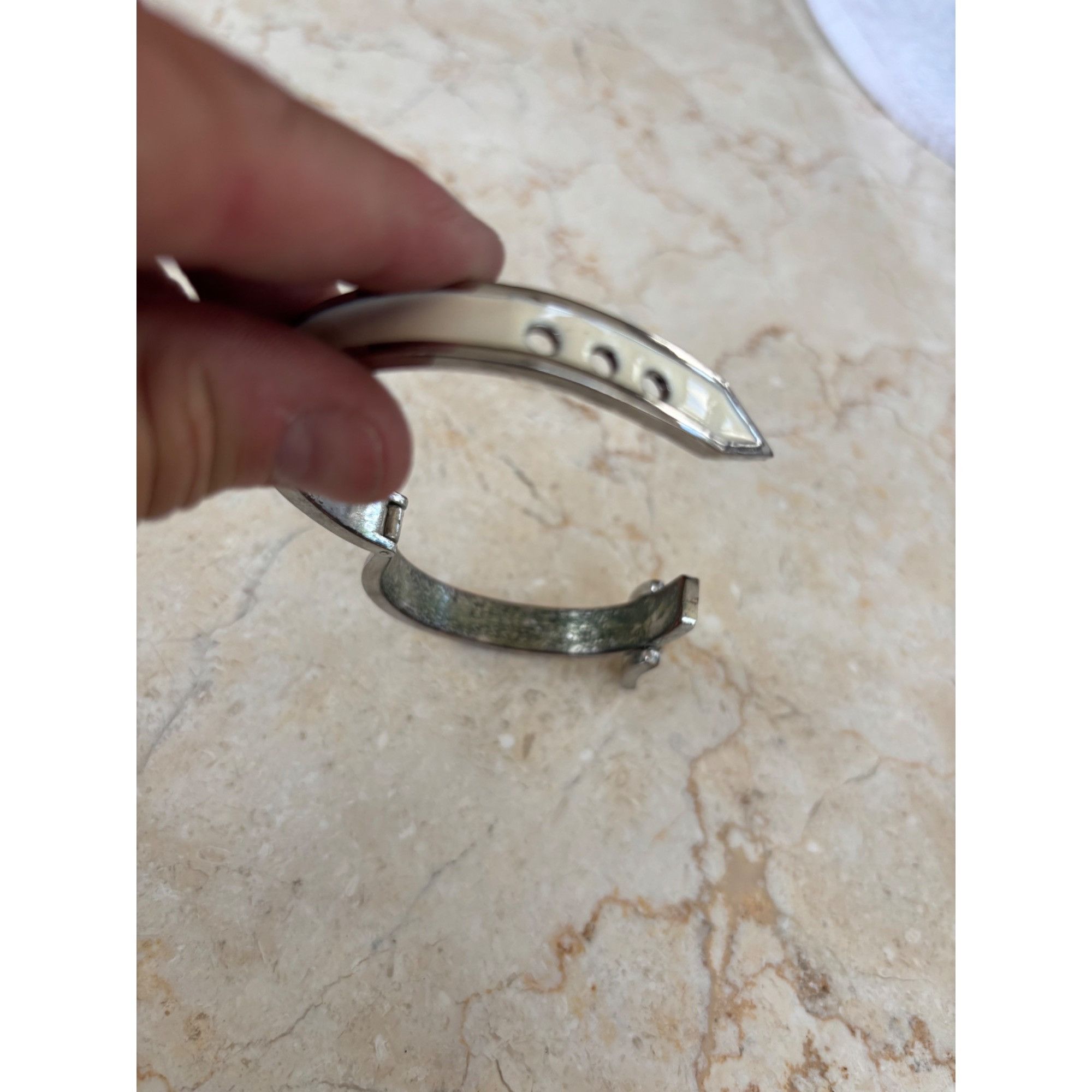 Other Gold-Tone orange & White Enamel Buckle Bangle Bracelets Set Size ONE SIZE - 10 Thumbnail