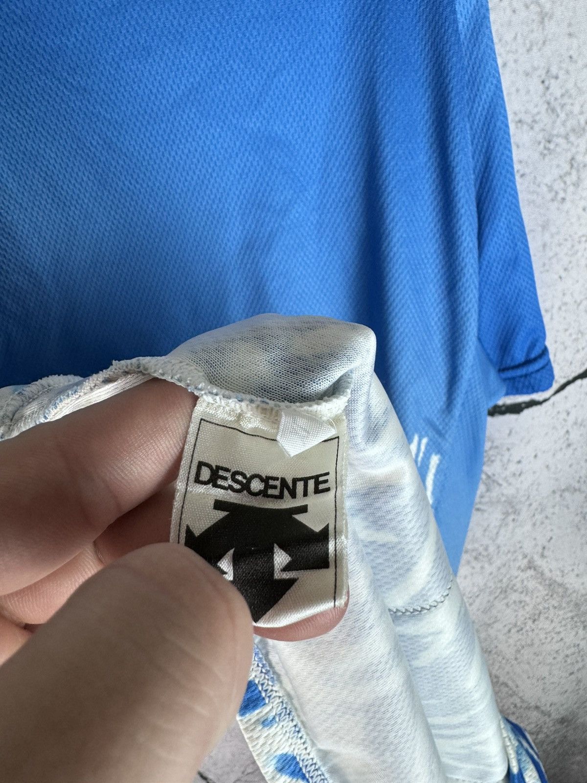 Descente Vintage Descente Blue print Cycling Tee Size US XL / EU 56 / 4 - 3 Thumbnail