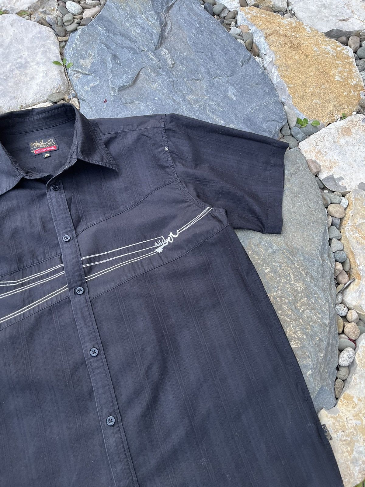 Quiksilver × Vintage Vintage Quiksilver y2k web logo genese shirt gorpcore Size US M / EU 48-50 / 2 - 16 Thumbnail