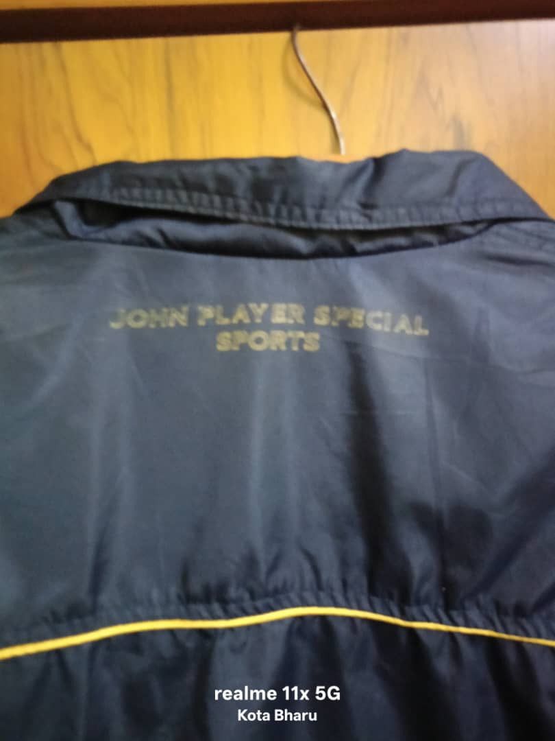 Designer × Vintage John Player Special Sports (JPS) vintage jacket/windbreaker Size US L / EU 52-54 / 3 - 4 Thumbnail