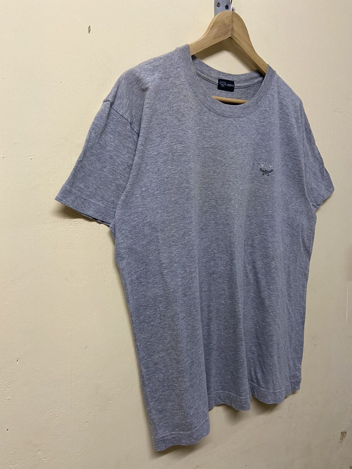 Designer × MCM × Vintage MCM Legere Small Logo Tee Size US XL / EU 56 / 4 - 2 Thumbnail