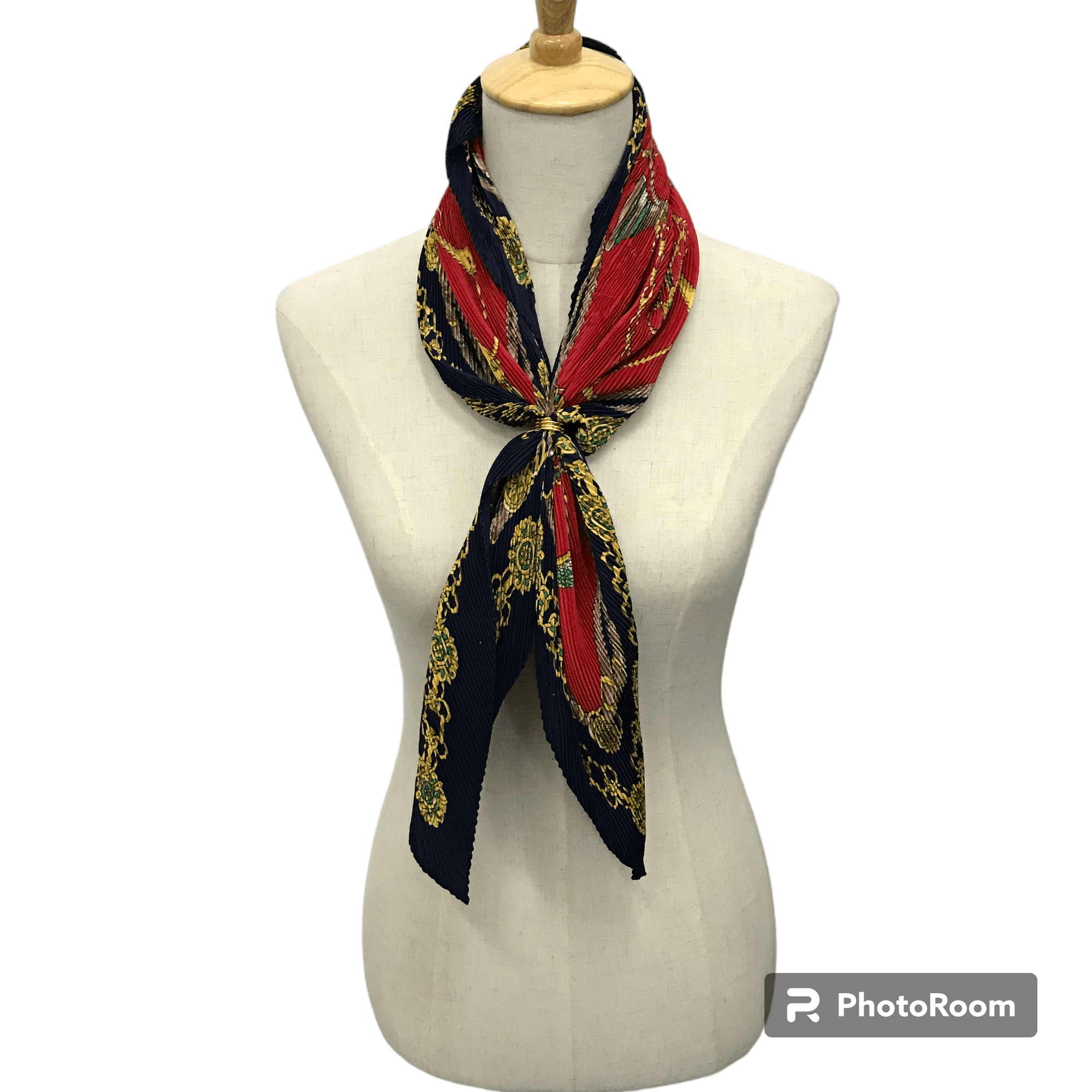 Luxury Design Pleated Scarf M185