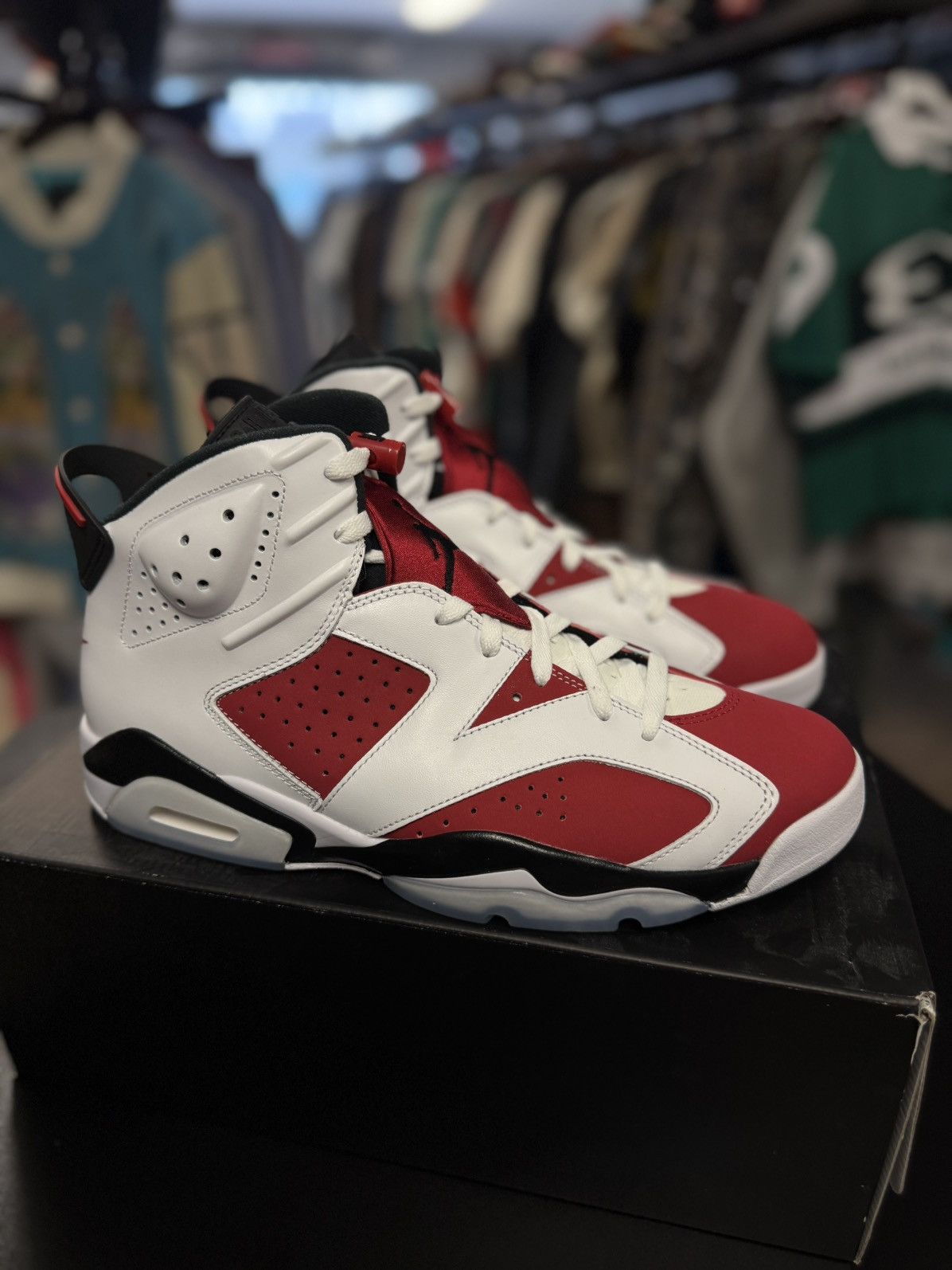 Jordan Brand × Nike Jordan 6 Carmine Size 12 (NEW) (CT8529-106) Size US 12 / EU 45 - 2 Thumbnail