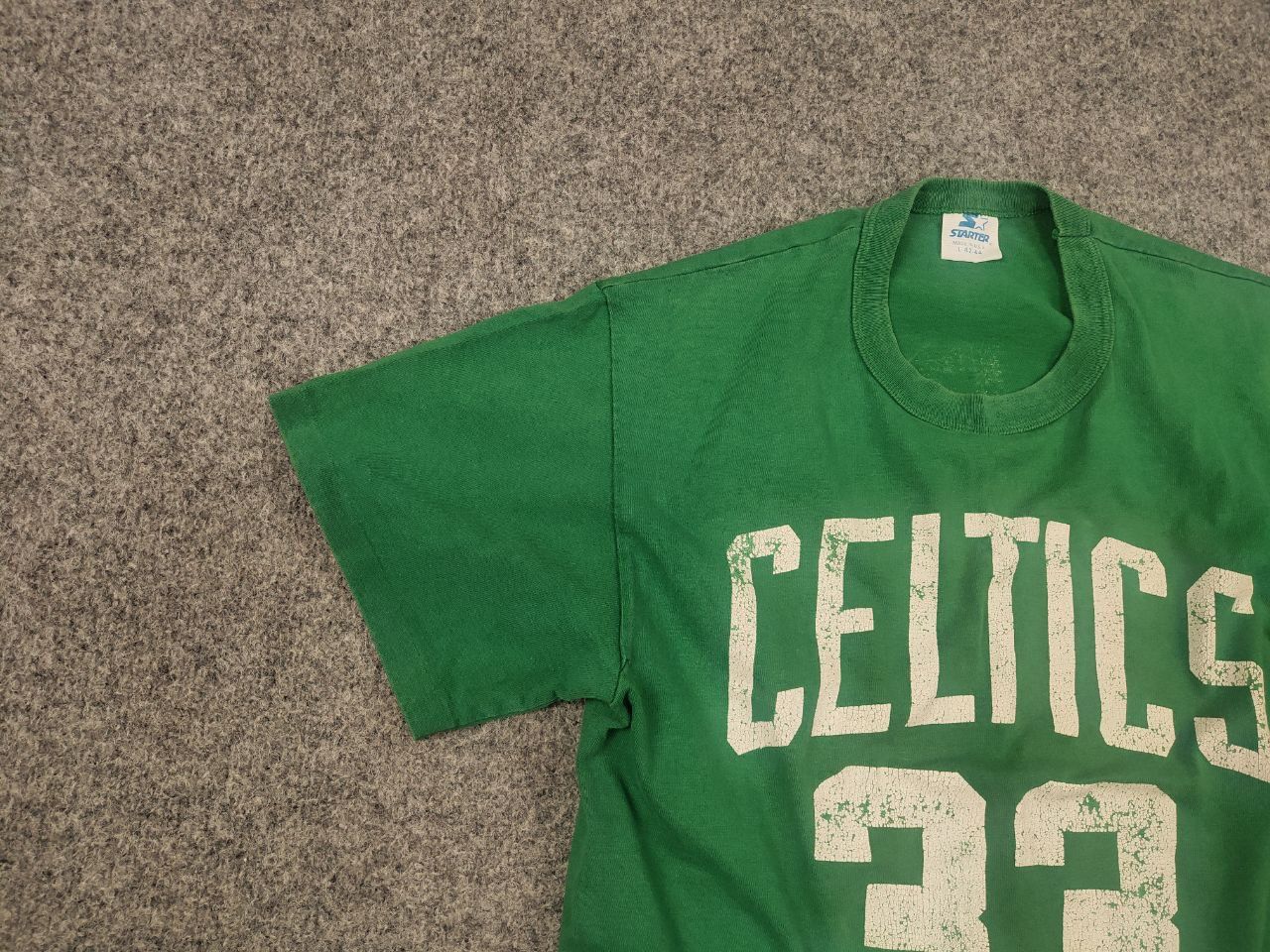 NBA Vintage 90's Starter Larry Bird Celtics 33 NBA Graphic Shirt Size US L / EU 52-54 / 3 - 5 Thumbnail