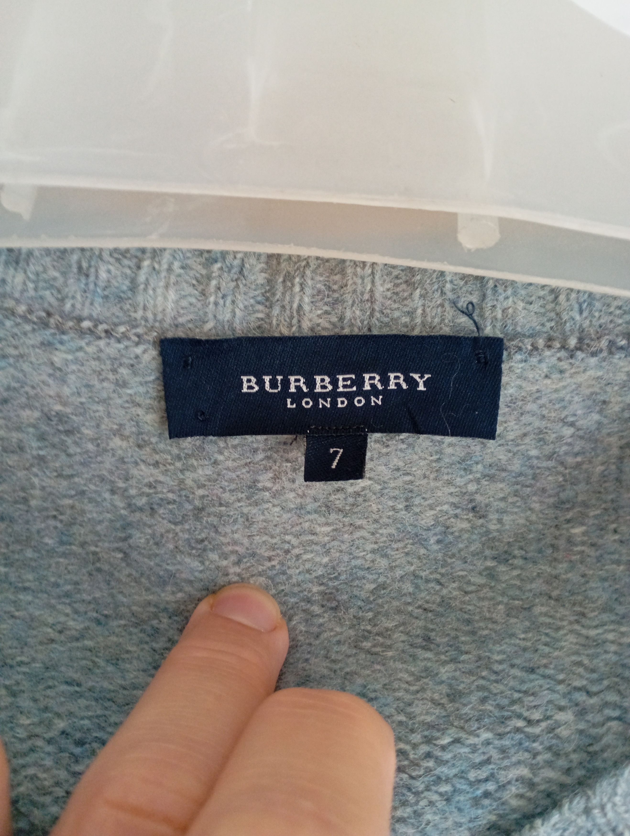 Burberry VINTAGE BURBERRY LONDON GRAY WOOL SWEATER Size US M / EU 48-50 / 2 - 5 Thumbnail