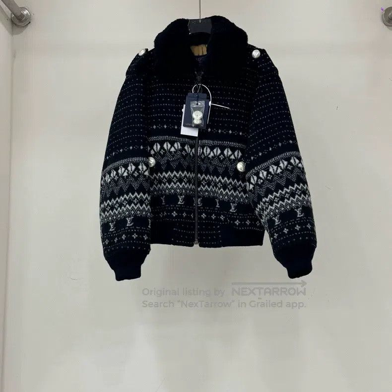 Louis Vuitton Louis Vuitton Black cocoon-shaped wool cotton-padded jacke Size XS / US 0-2 / IT 36-38 - 1 Thumbnail