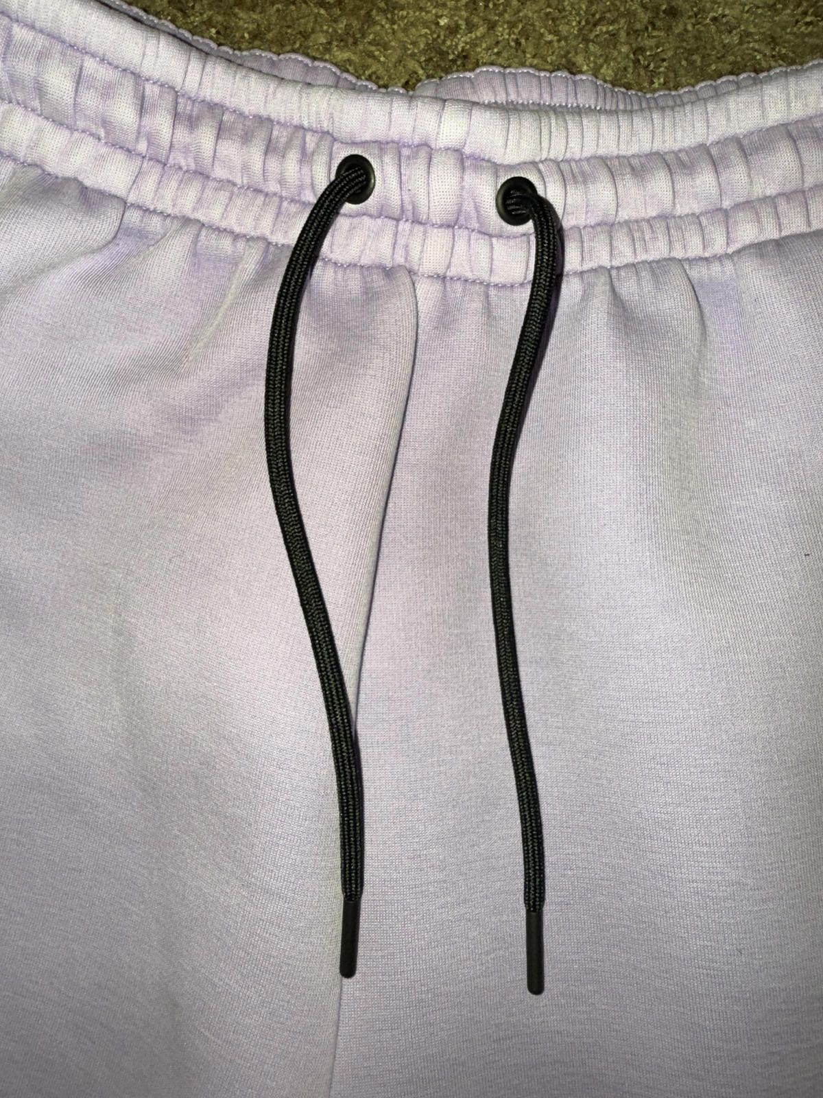 Nike Nike Men’s Tech Fleece Lavender Purple Premium Shorts Sample Size US 32 / EU 48 - 2 Thumbnail