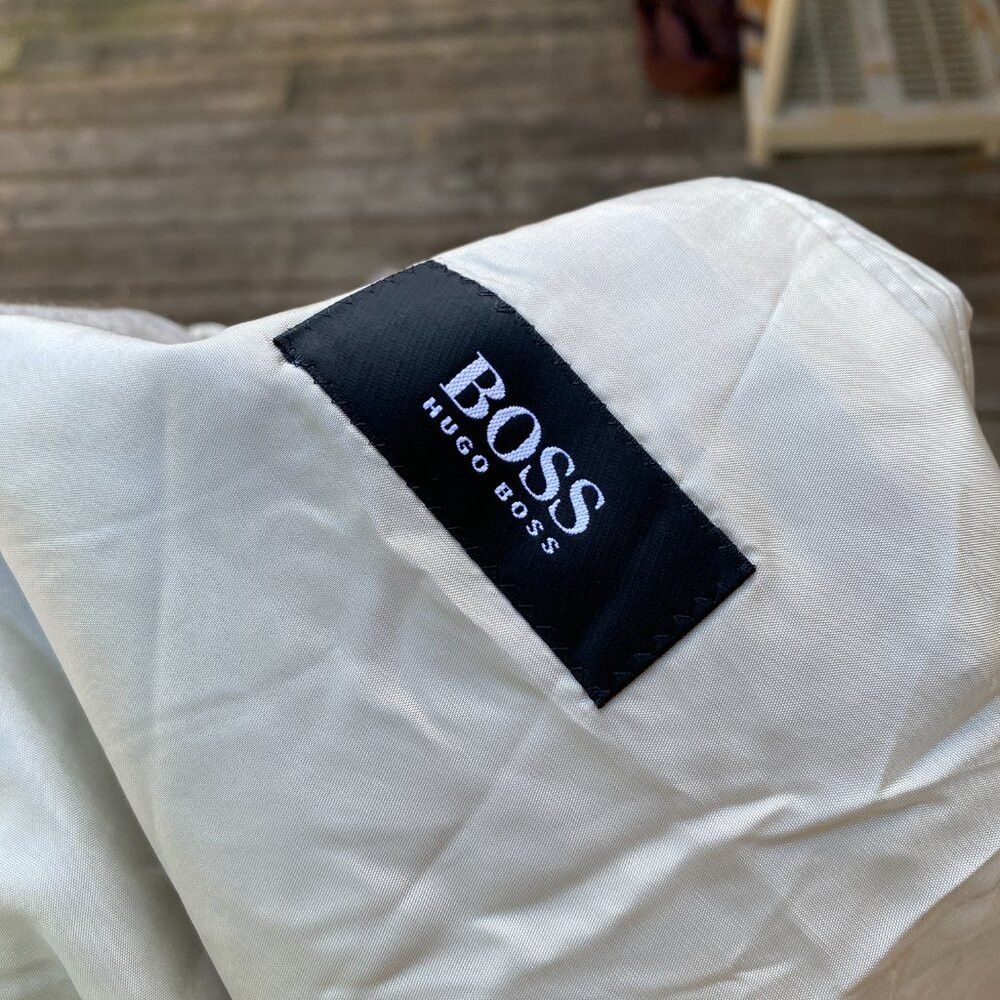 Hugo Boss Hugo Boss Lambswool Micro Patterned Multipocket Jacket Larg Size US L / EU 52-54 / 3 - 3 Thumbnail