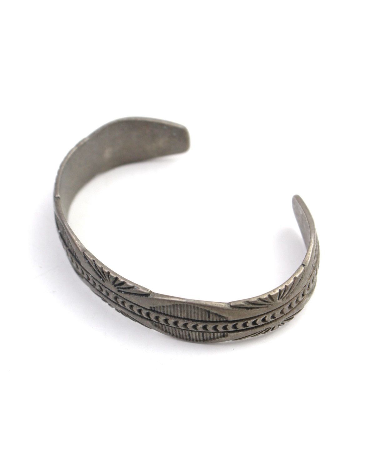 Vintage 2000S JAPANESE MADE TRIBAL ENGRAVED CUFF BRACELET Size ONE SIZE - 4 Thumbnail