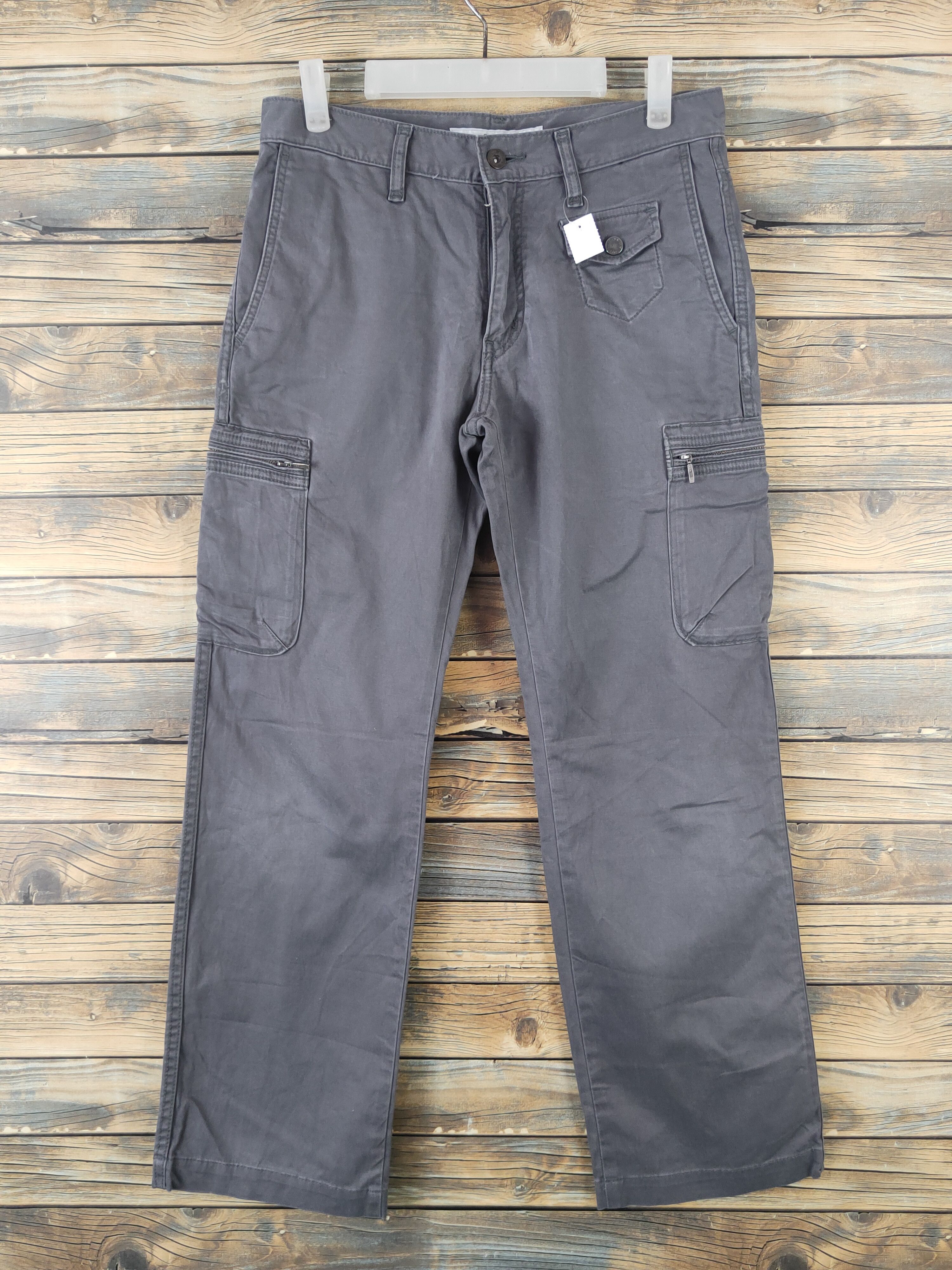 Japanese Brand DL Uniqlo Dark Gray Multipocket Cargo Pants #2109 Size US 31 - 1 Thumbnail