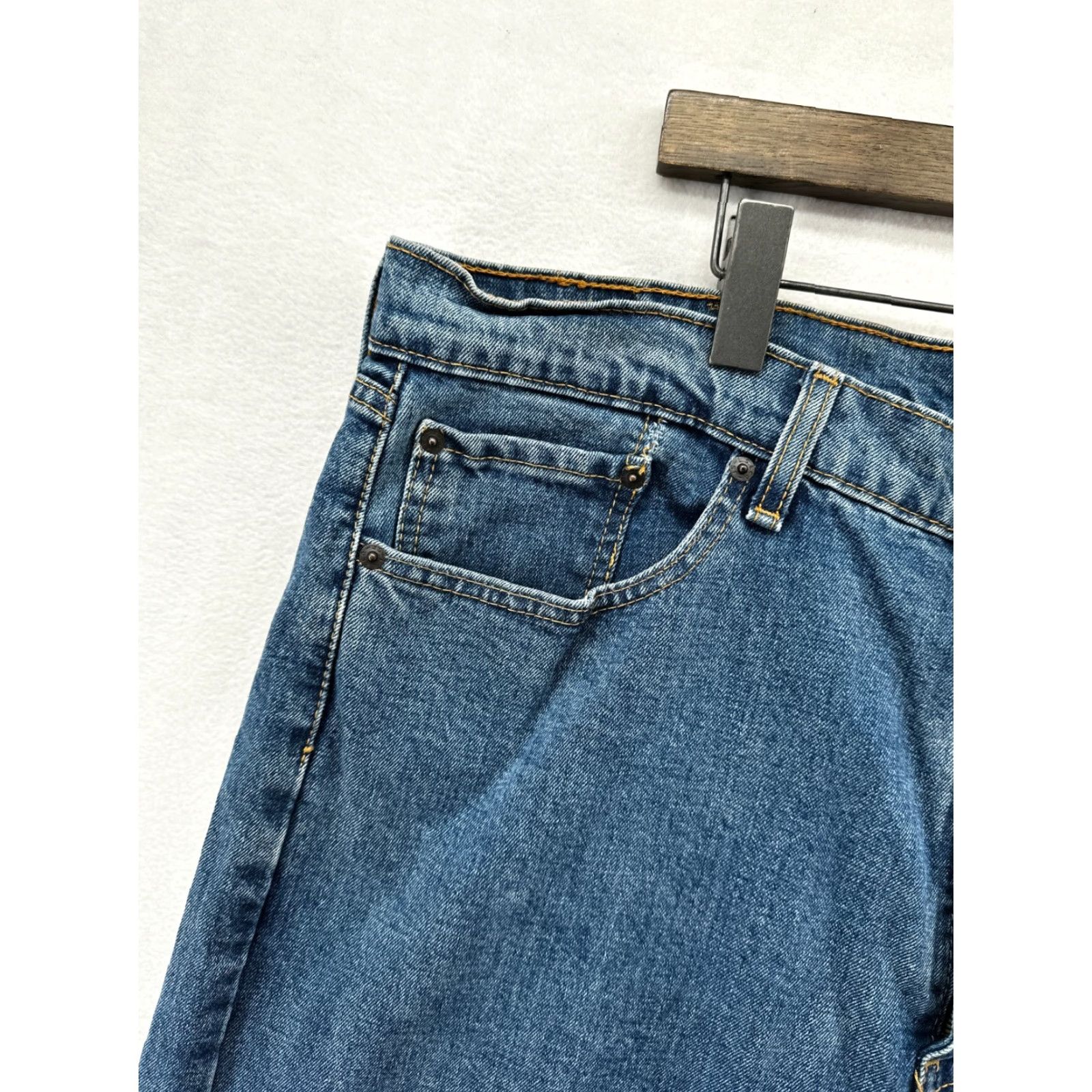 Levi's Levi's 505 Jeans Mens 40x30 Blue Medium Wash Cotton Regular Straight Style Jeans Size US 40 / EU 56 - 3 Thumbnail