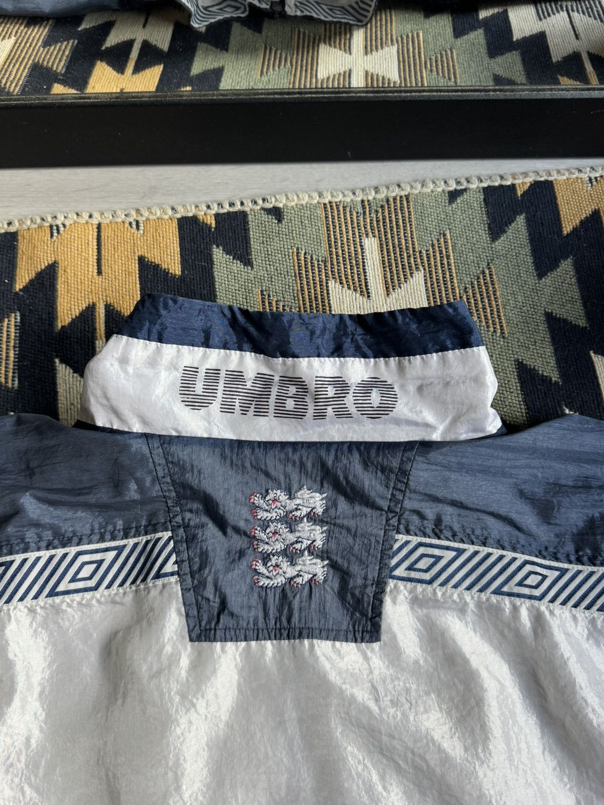 Umbro Vintage Umbro England 1990-92 Soccer Blockcore Jacket Size US XL / EU 56 / 4 - 12 Thumbnail