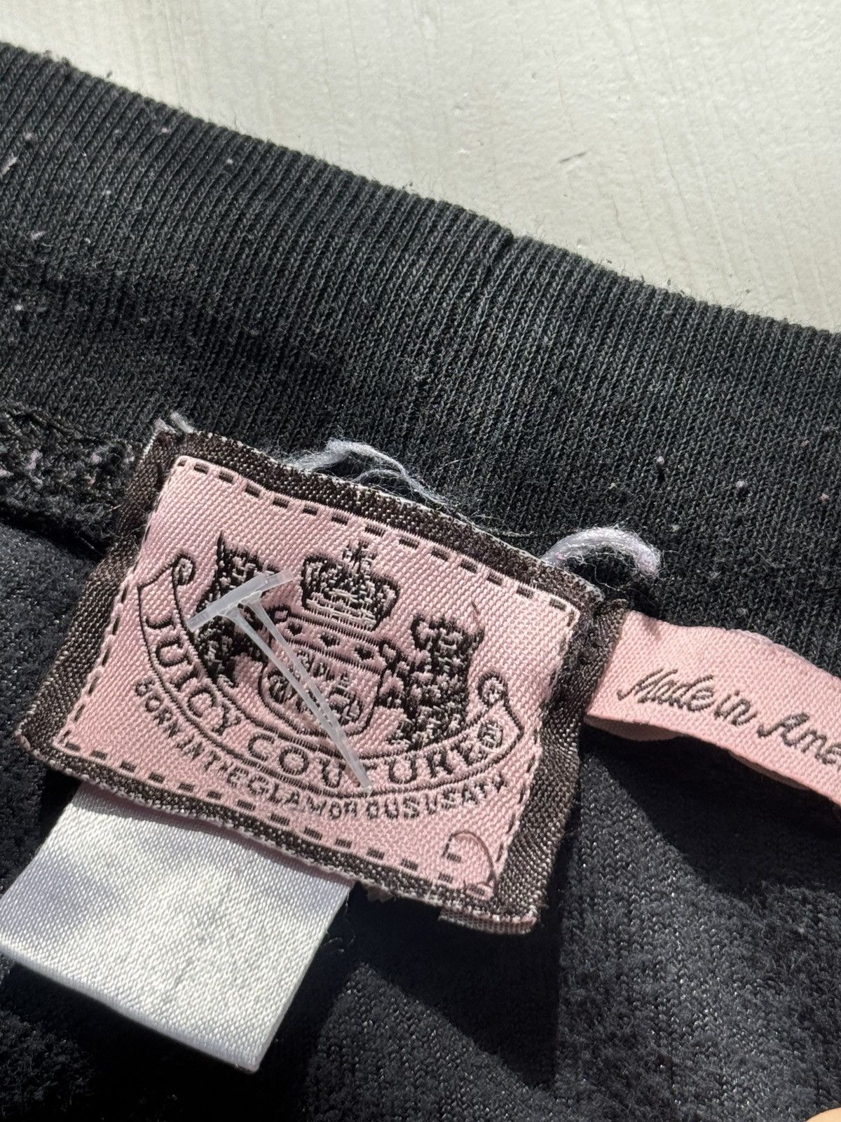 Juicy Couture VINTAGE VELOUR JUICY COUTURE 2000s PANTS Size 32" / US 10 / IT 46 - 4 Thumbnail